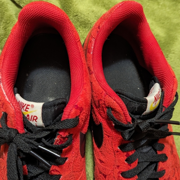 Nike Air force one low Red Pasley size 11 - Picture 4 of 12